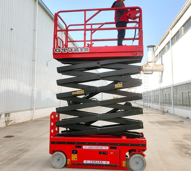 内蒙古自行走移动式升降机